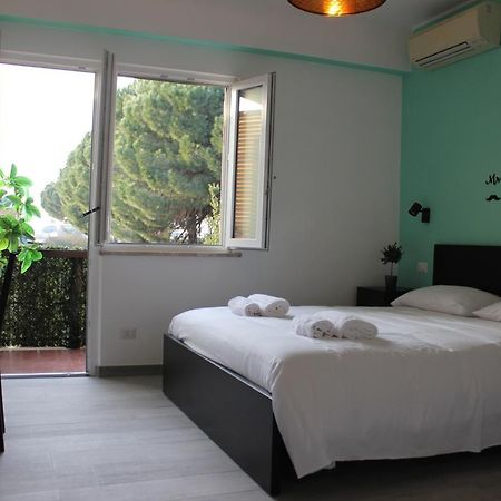 Roman Sunrise Rooms Екстериор снимка