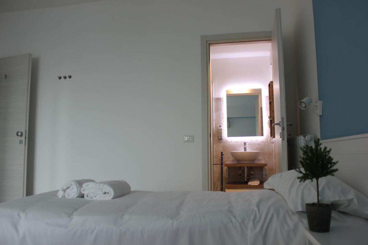 Roman Sunrise Rooms Екстериор снимка
