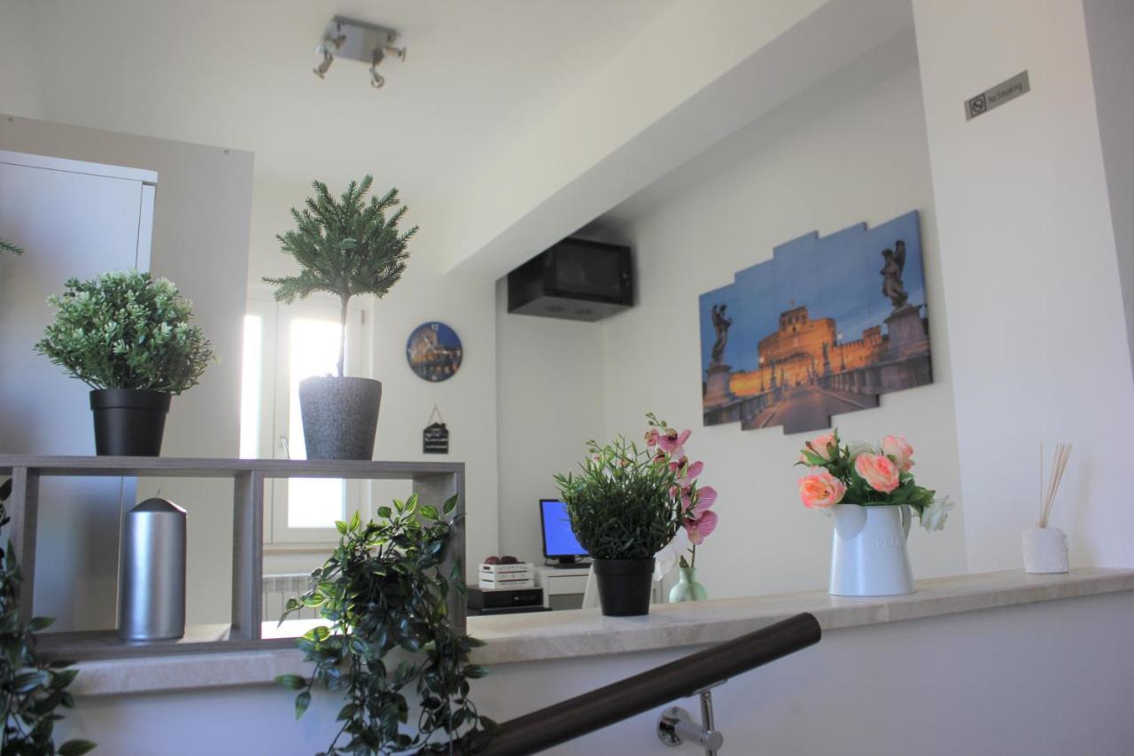 Roman Sunrise Rooms Екстериор снимка