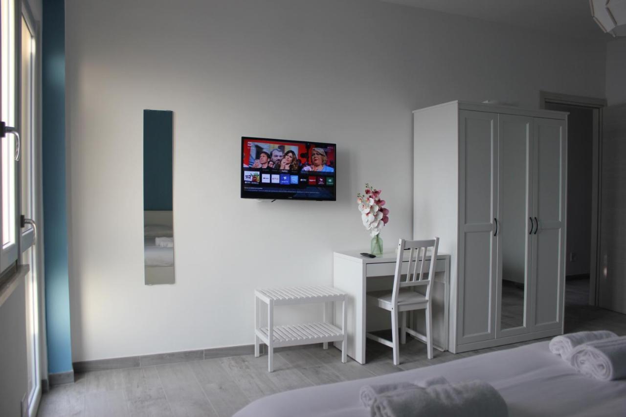 Roman Sunrise Rooms Екстериор снимка