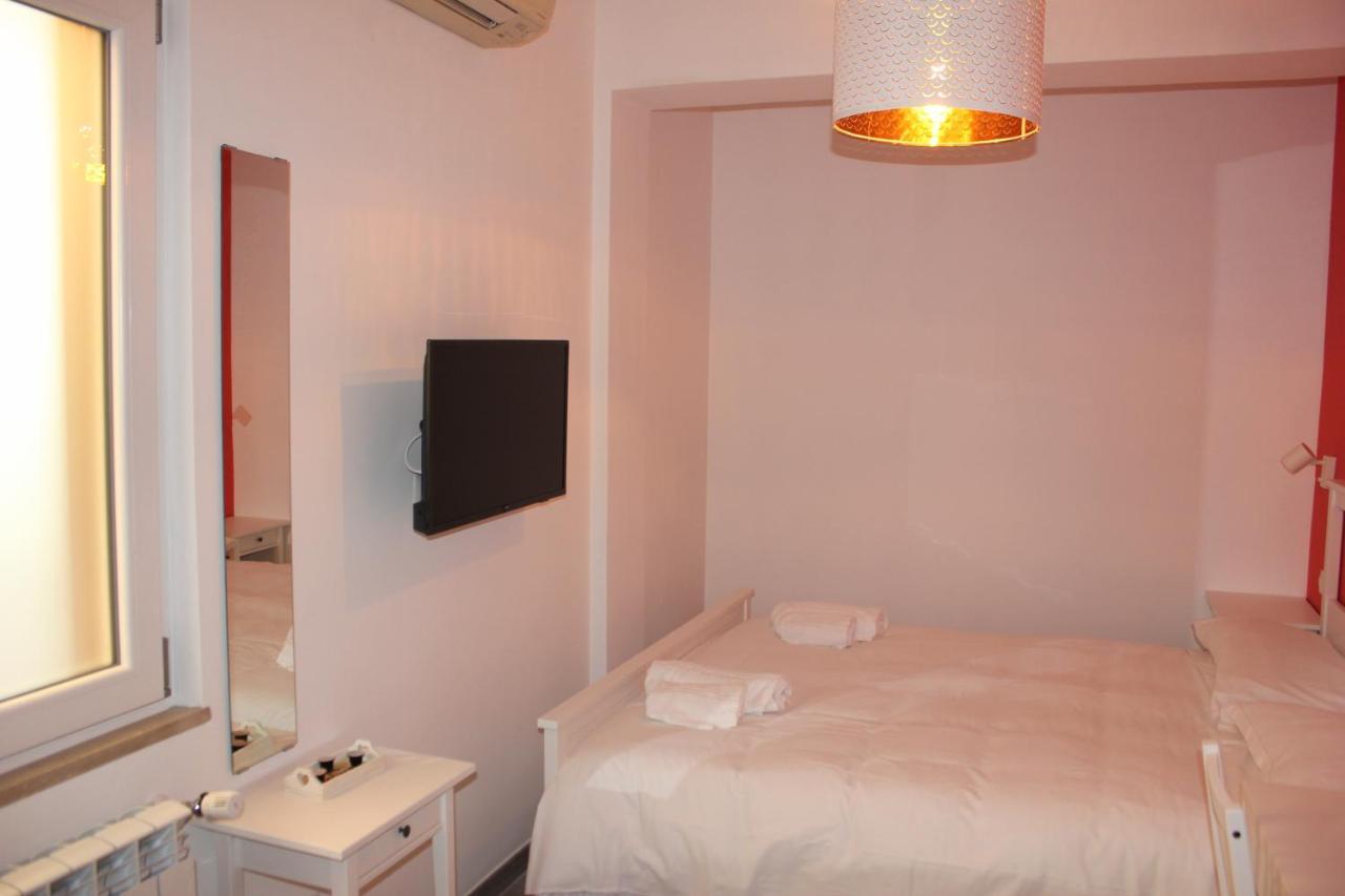 Roman Sunrise Rooms Екстериор снимка