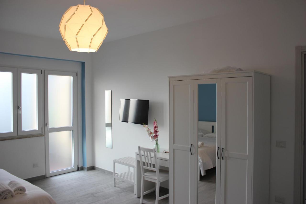 Roman Sunrise Rooms Екстериор снимка